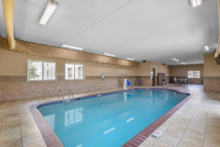 Photo of Best Western Plus Altoona Inn Pool