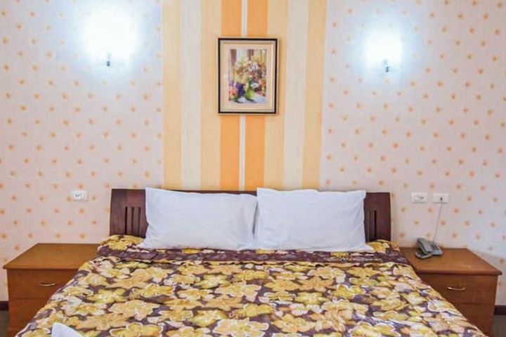 Room 19 of 31