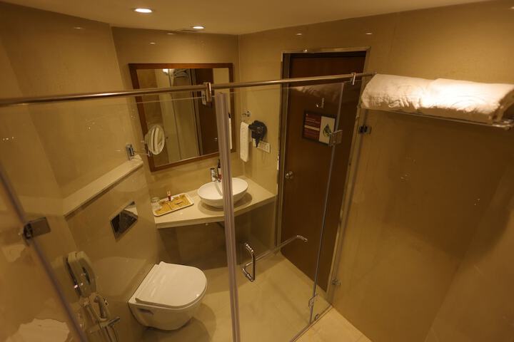 Room 55 of 85