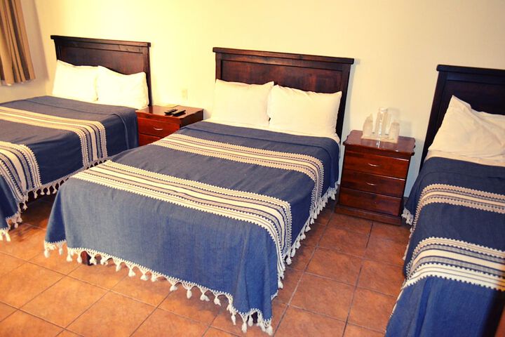 Room 14 of 73