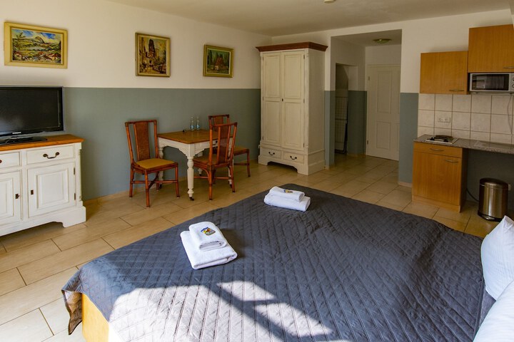 Room 20 of 105