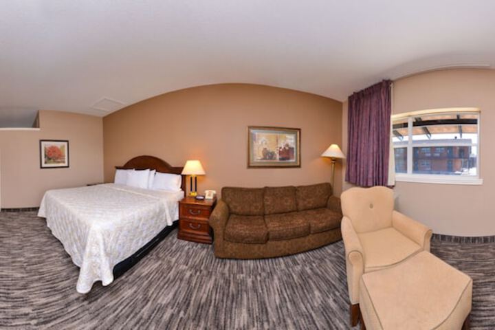 Room 15 of 35