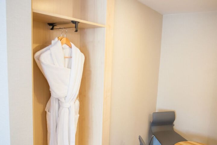 Room 14 of 79