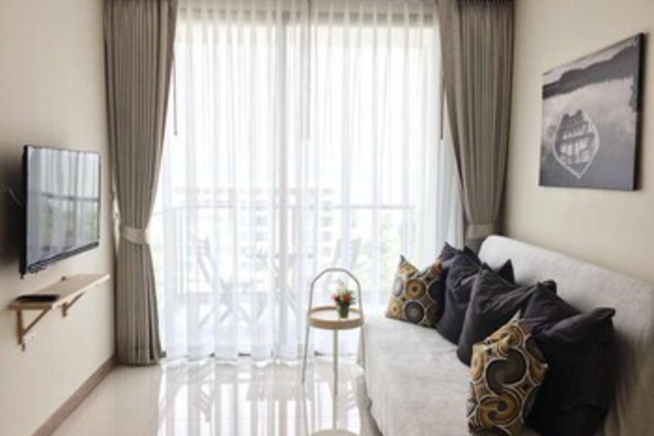Room 16 of 25