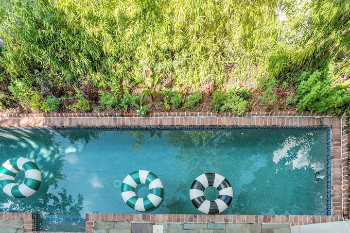 Pool 59 of 75