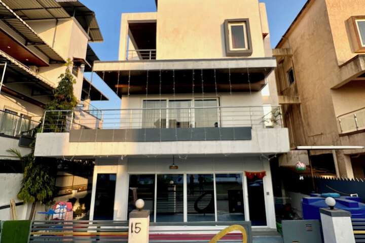 Greystone 4BHK Pvt Pool by Stellar Stays