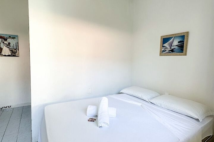 Room 9 of 42
