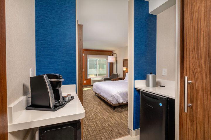Room 20 of 60