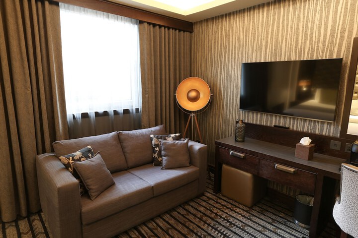 Room 15 of 69