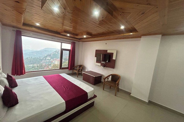 Room 16 of 51