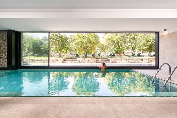 Pool 32 of 87