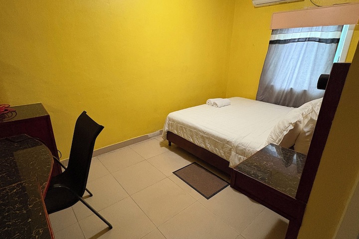 Room 7 of 31
