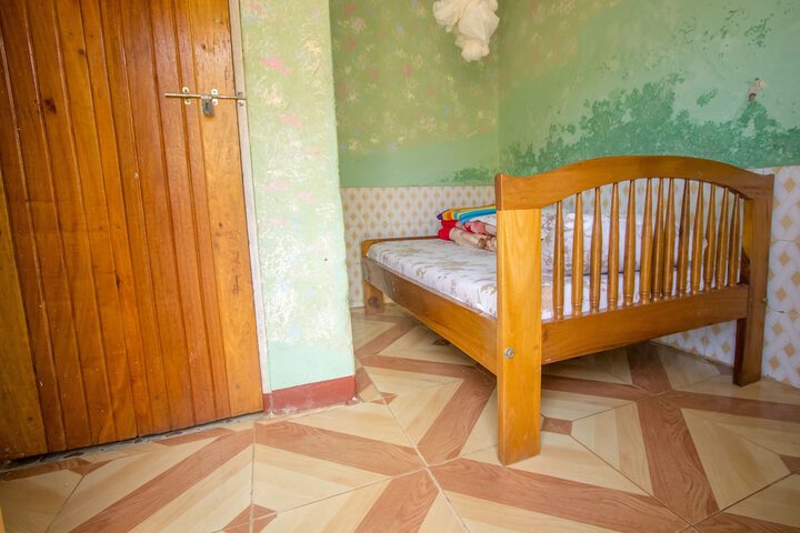 Room 6 of 20
