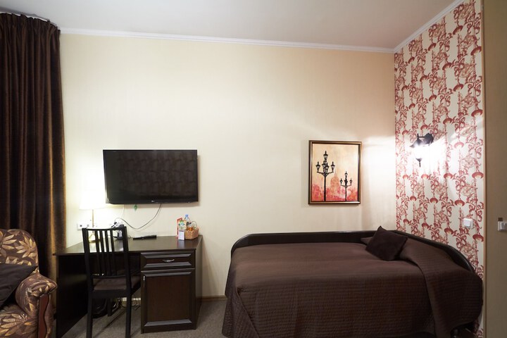 Room 13 of 47
