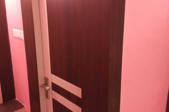 Room 21 of 59