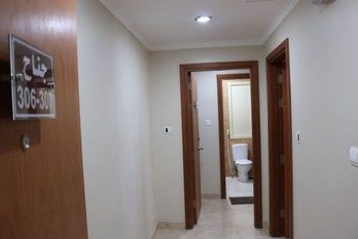 Room 2 of 57