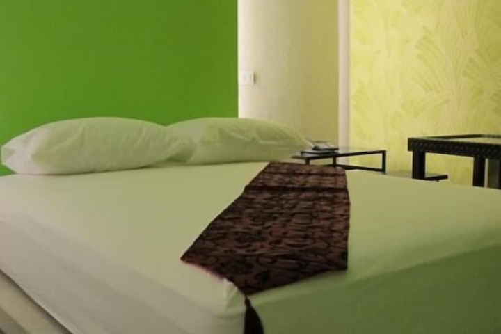 Room 3 of 24
