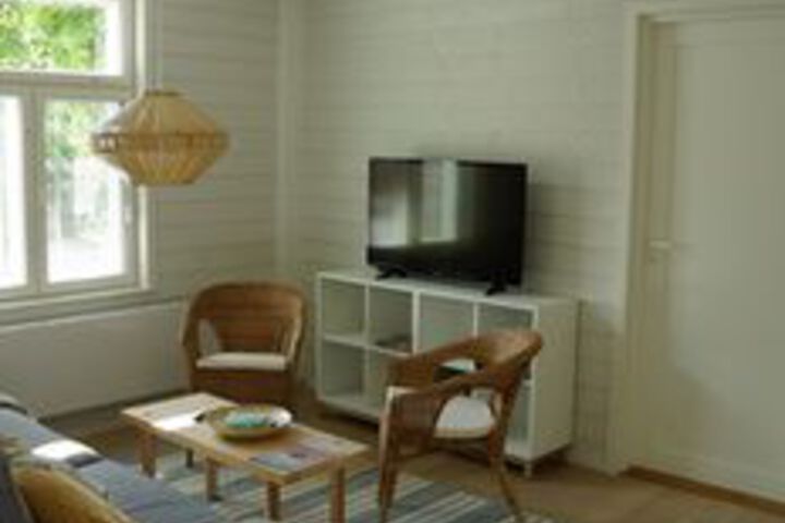 Room 70 of 75