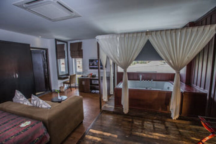 The Palm Boutique Hotel and Residences