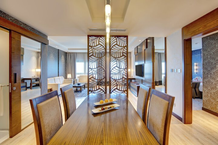 Room 45 of 116