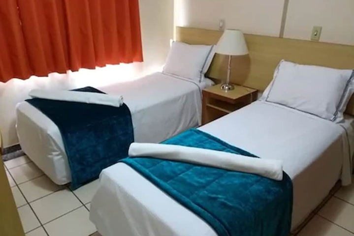 Room 8 of 55