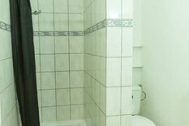 Room 3 of 18