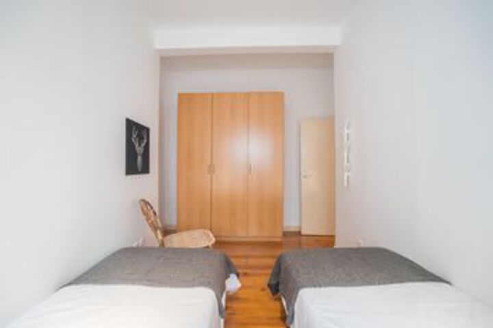 Room 98 of 263