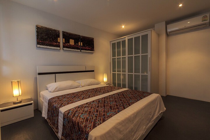 Room 16 of 272