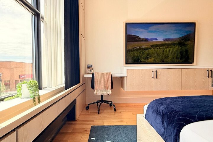 Room 87 of 206