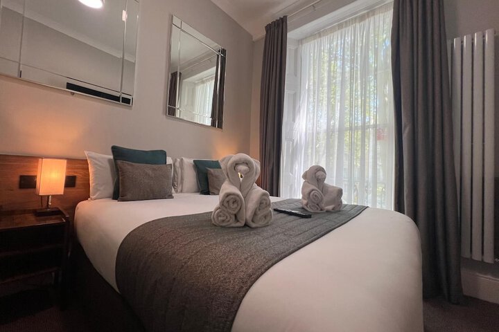 Room 42 of 63