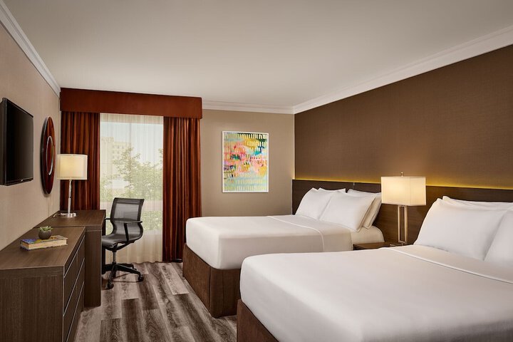 Room 8 of 26