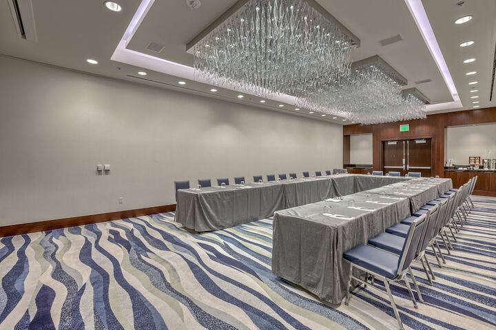 Business Center 106 of 124