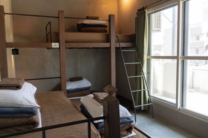 Room 10 of 41