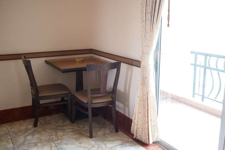 Room amenity
