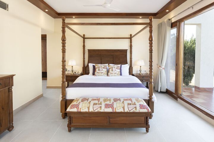 Room 15 of 65