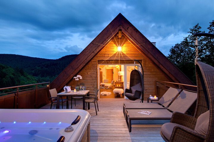 Hot Tub 110 of 204