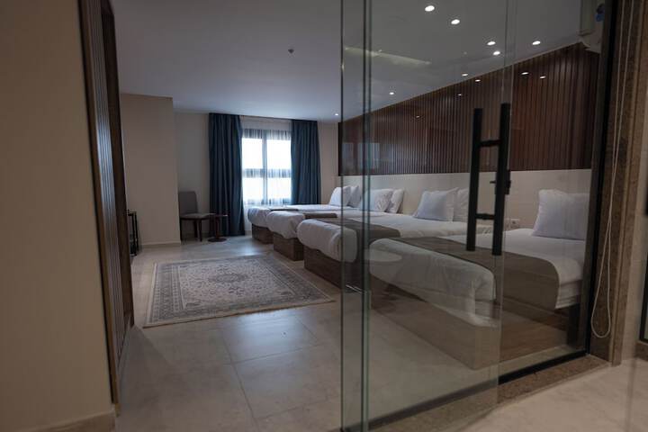 Room 78 of 126