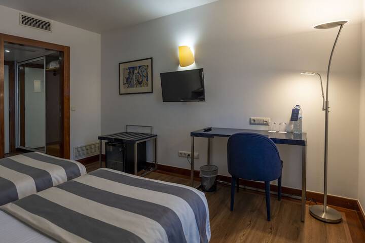 Room 19 of 46