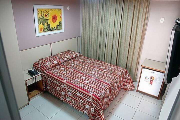 Room 15 of 34