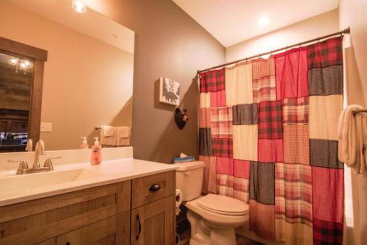 Lakefront Haven 10 Br Home in Branson, MO