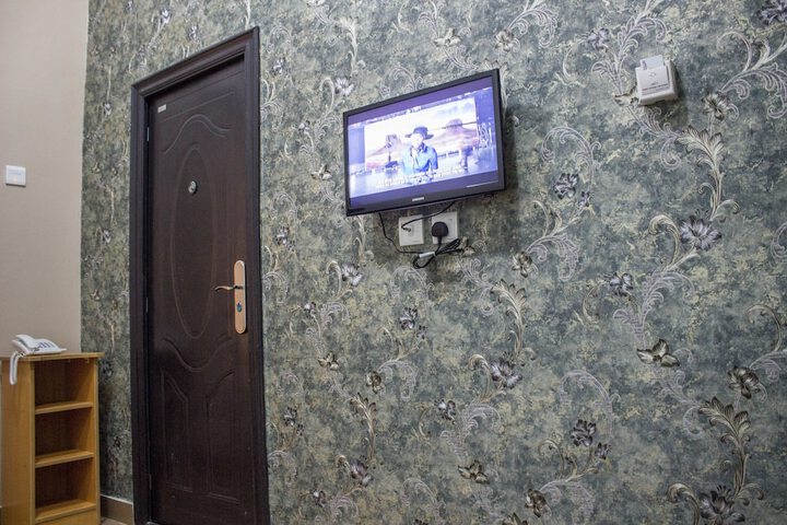 Room 25 of 43