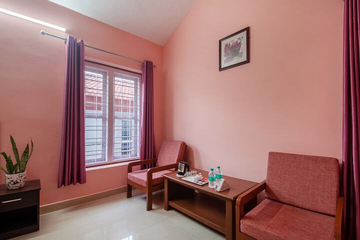 Room 11 of 33