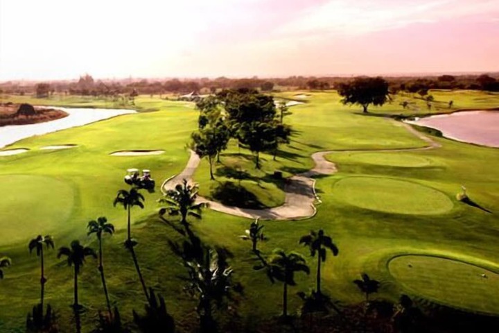 Golf 28 of 46
