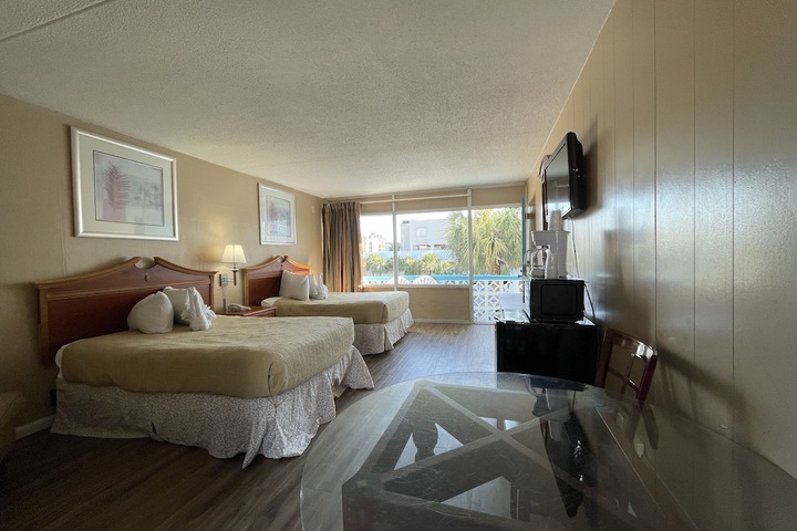 Standard 2 Double Beds Resort View Kitchen (5 of 13)
