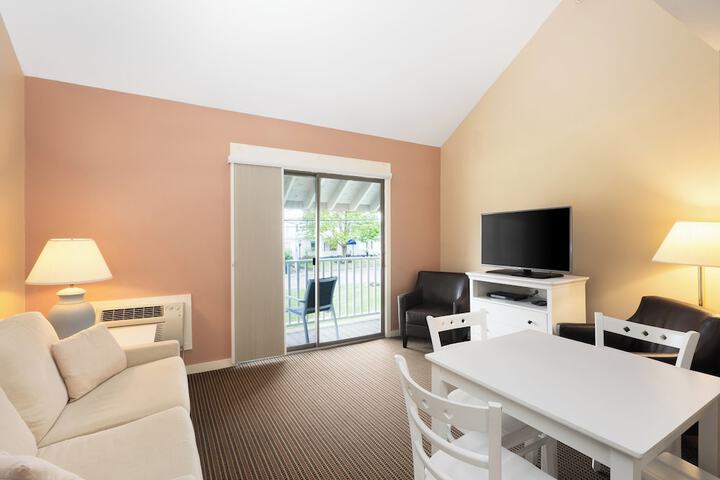Room 70 of 138