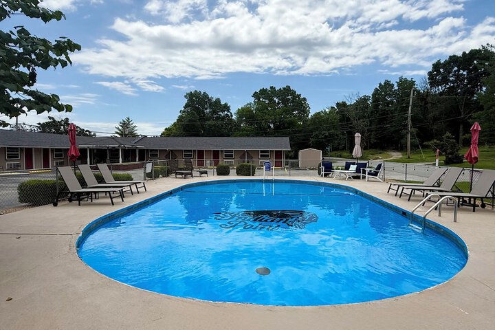 Pool 64 of 97