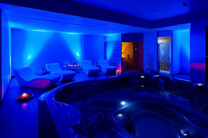 Spa 54 of 143