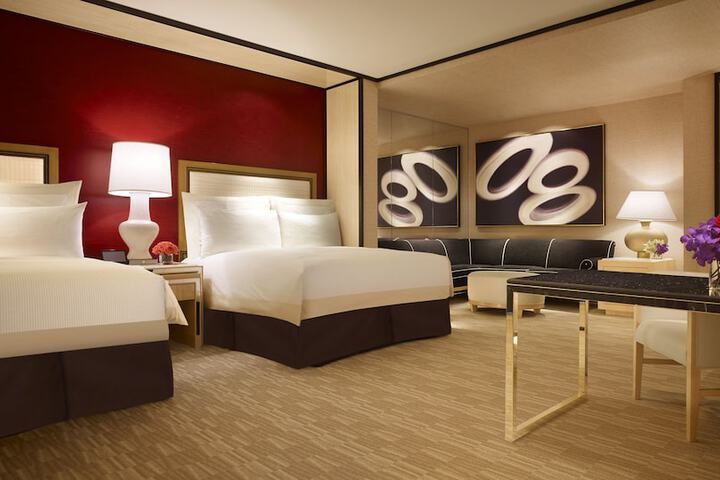 Room 9 of 65