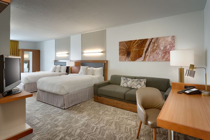 Room 4 of 30