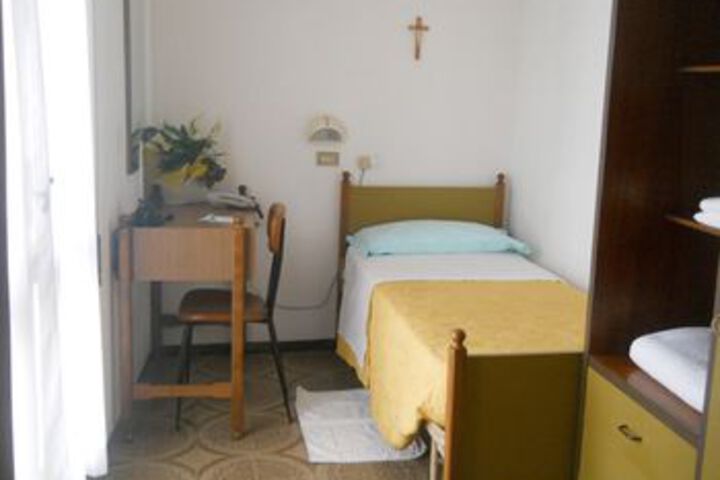 Room 43 of 56